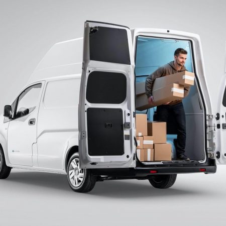 Nissan bedrijfswagen env200xl