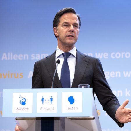 Premier Mark Rutte persconferentie dinsdag 23 april versoepelingen stappenplan corona maatregelen horeca winkels 3
