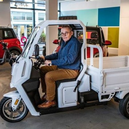 Qi Qi Cars