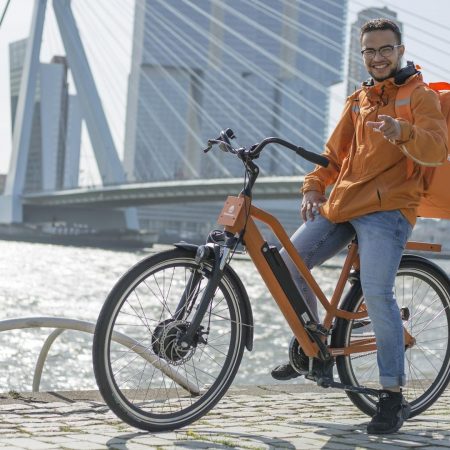 Thuisbezorgd jongen fiets Rotterdam