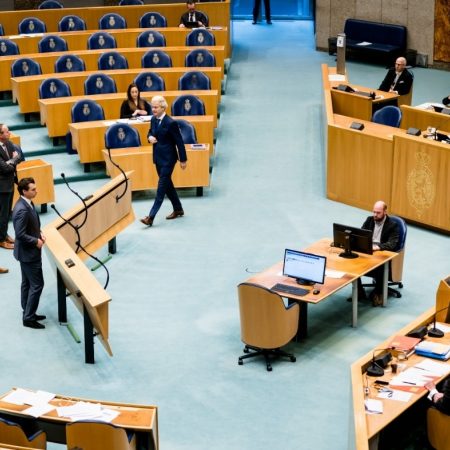 Tweede Kamer Den Haag corona