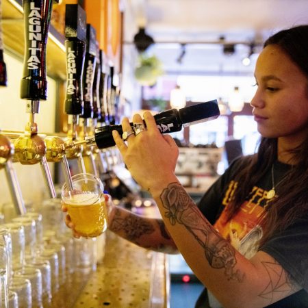 Bier consumptie verkoop minder corona