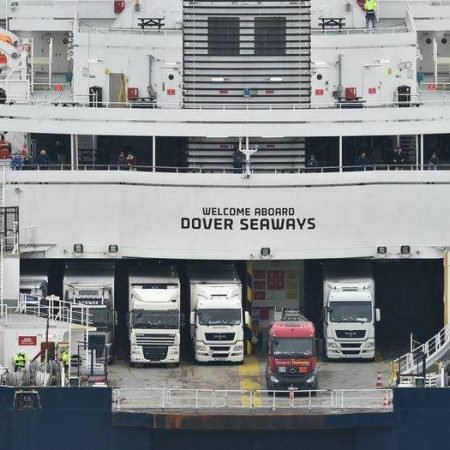 Brexit schip noordzee vrachtwagens trucks
