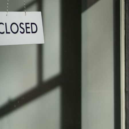 Deurwaarder uitstel gesloten corona ondernemers