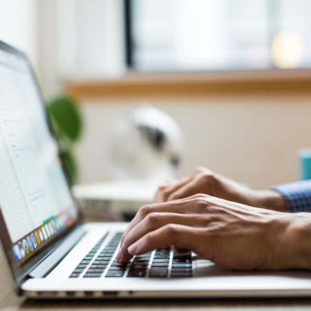 Direct geld opnemen l1nda uitzendbureau salaris wagestream