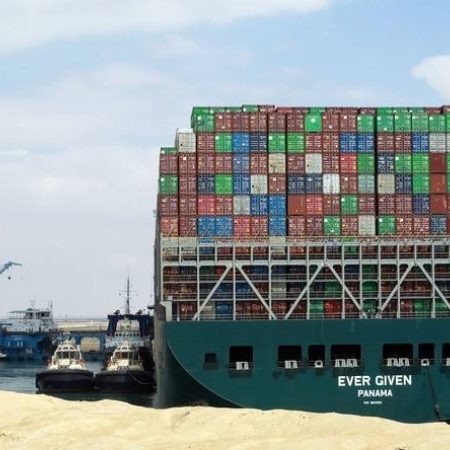 Ever given suezkanaal containers