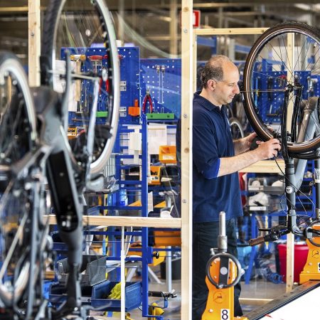 Gazelle fabriek open corona industie