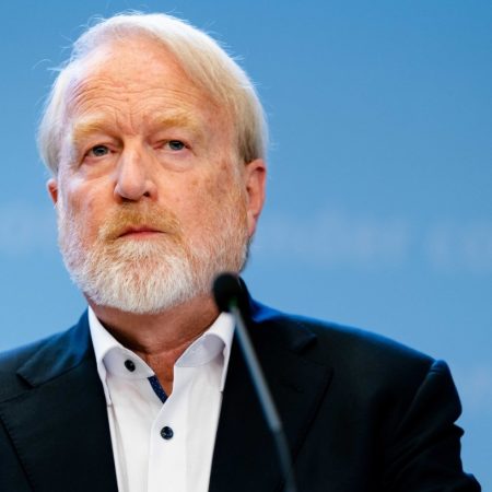 Jaap van dissel rivm corona virus crisis