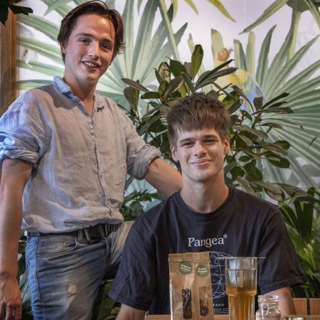 Jonge ondernemers theekristallen