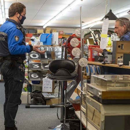 Mondkapje winkel rebel Gerjo Pereira