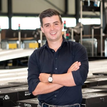 Omoda jan baan coo ecommerce