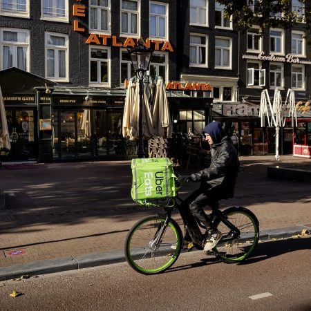 Omzet horeca daalt minder hard sluiting lockdown bezorging