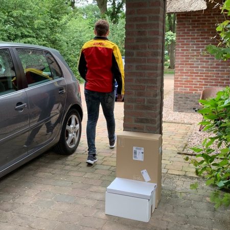 Pakje locatie nieuwe thuisbezorgen wehkamp dhl