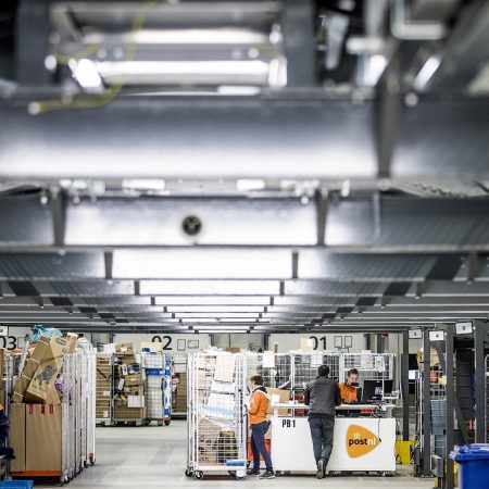 Post NL sorteercentrum online winkels