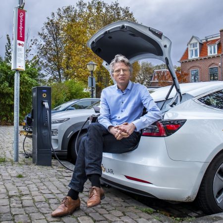 Robin berg laadpalen