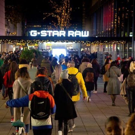 Rotterdam aboutaleb coronacrisis black friday