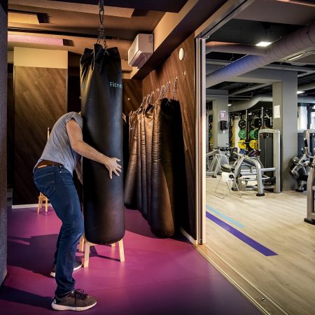 Sportschool gesloten leeg ondernemer corona