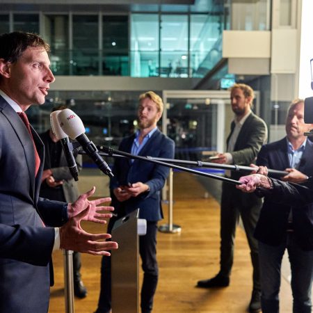 Steunpakket derde corona wopke hoekstra