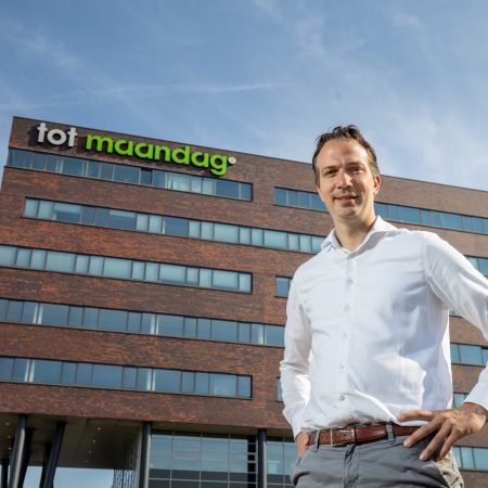 Tot maandag 8687
