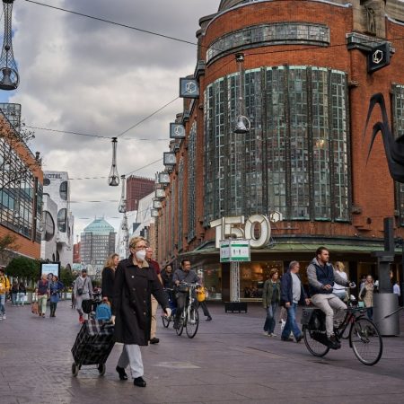 Winkelstraat denhaag mondkapjes corona