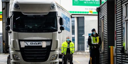 Verenigd Koninkrijk transport vrachtwagenchauffeurs Nederland coronavirus Johnson