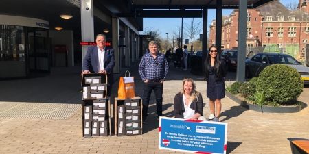 Ondernemers schenken 137 schoenen zorg