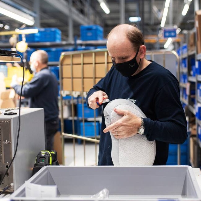 Auping slaaprobot fabriek somnox