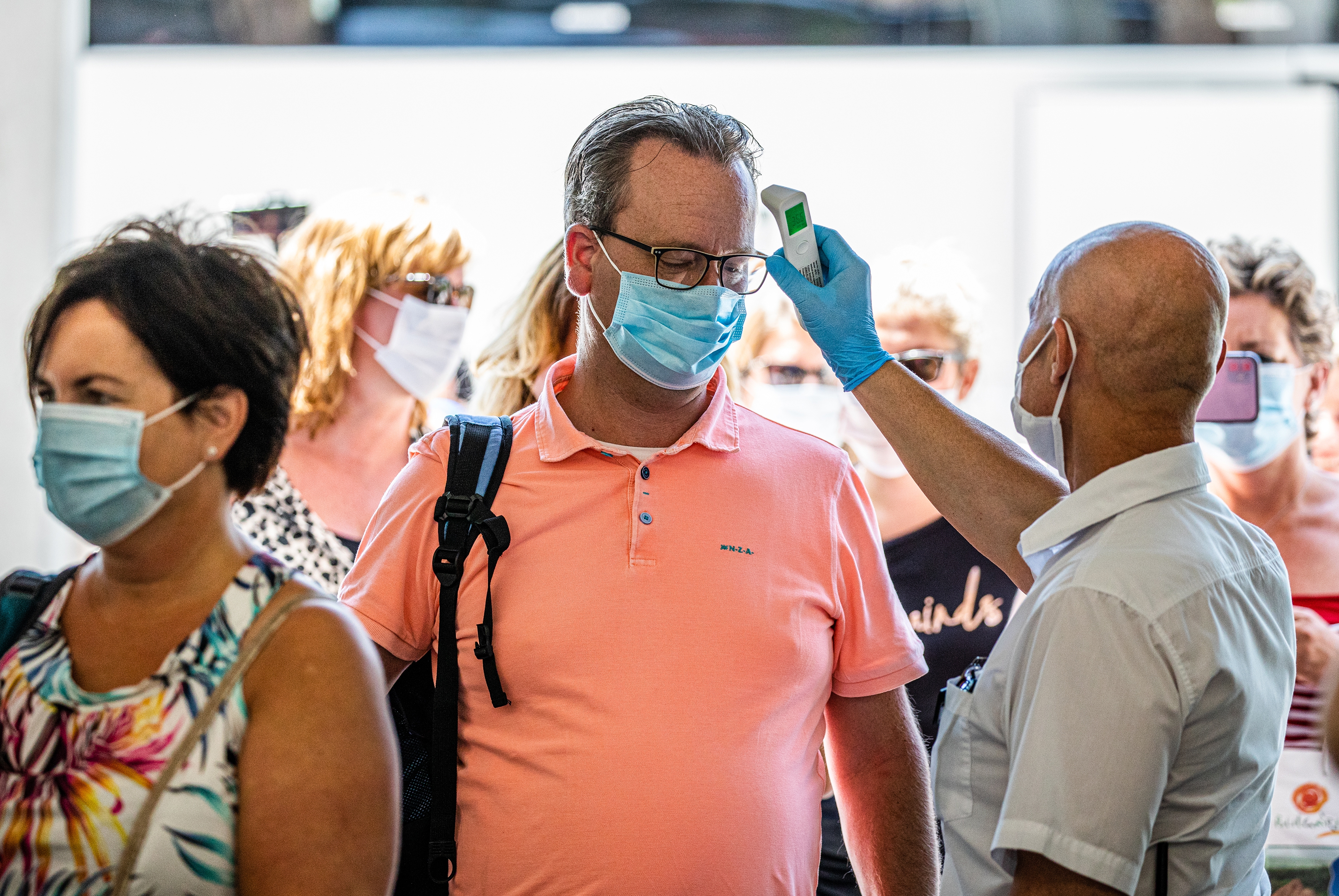 Corendon vakantievlucht bulgarije mondkapjes coronavirus