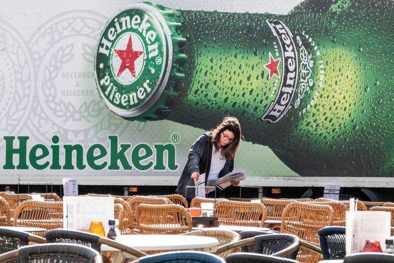 Heineken terras horeca corona