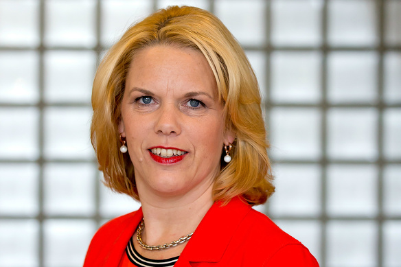 Yvonnevander Hulst