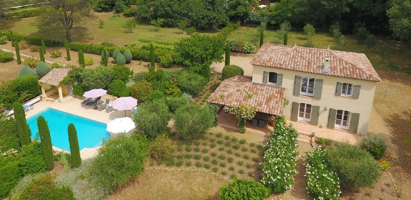 Qhome 04 Villa Bernard