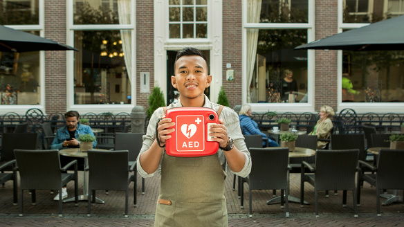 Reanimatie aed aanmelden restaurantmedewerker 16 9 teaser