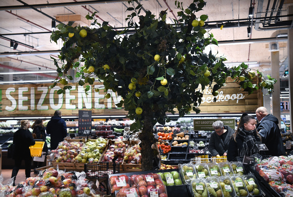 Supermarkt jumbo albert heijn beleving koks eten restaurants interactieve spiegels hunkemoller bezorging toekomst consument geinspireerd 1