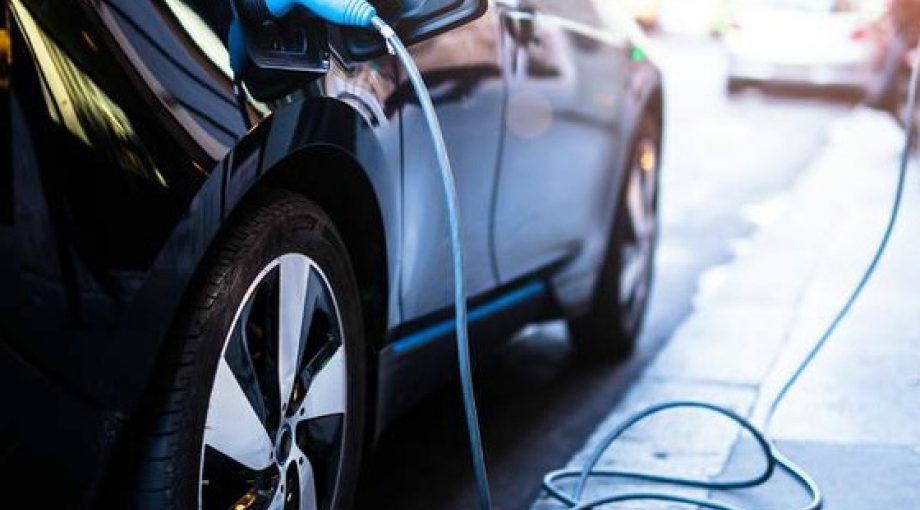 Let hier op elektrische auto occassion overstap aanschaf tesla