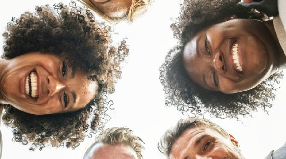 Bedrijven floreren diversiteit man vrouw afkomst ras