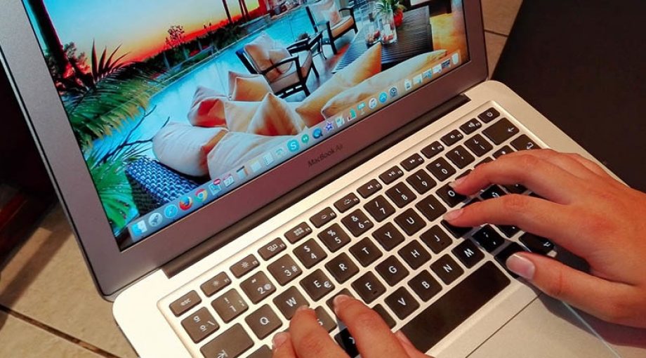 Mac book 1481029 1920