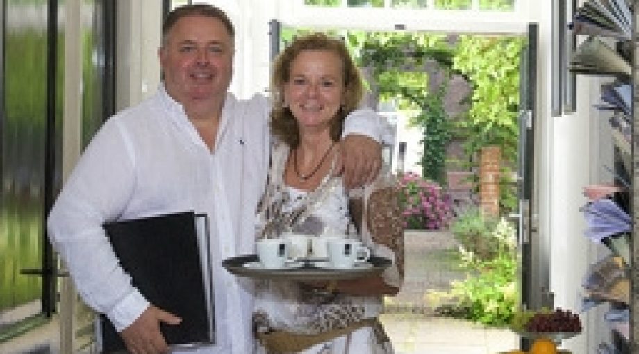 Petra en Yves eigenaren Hotel de Tabaksplant