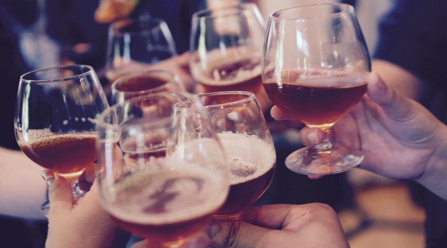 10000 euro werknemers 6 maanden niet roken drinken
