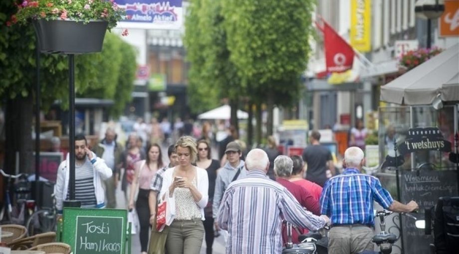 Almelo binnenstad Lenneke Lingmont