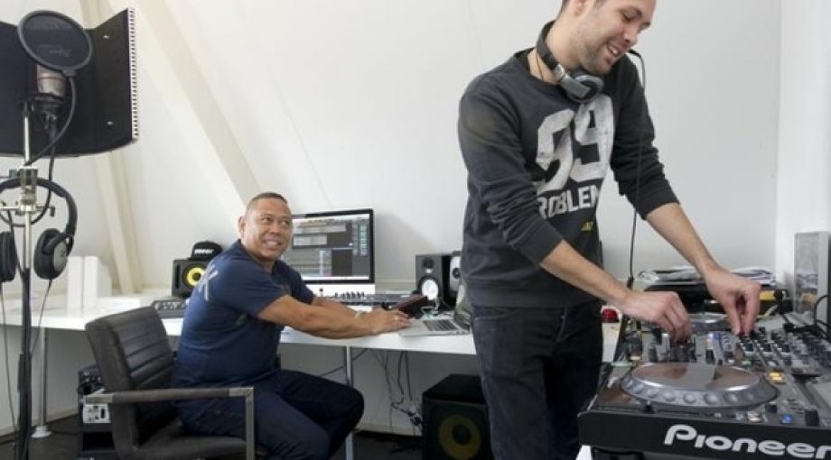 Almelose dj Frans Nikkels