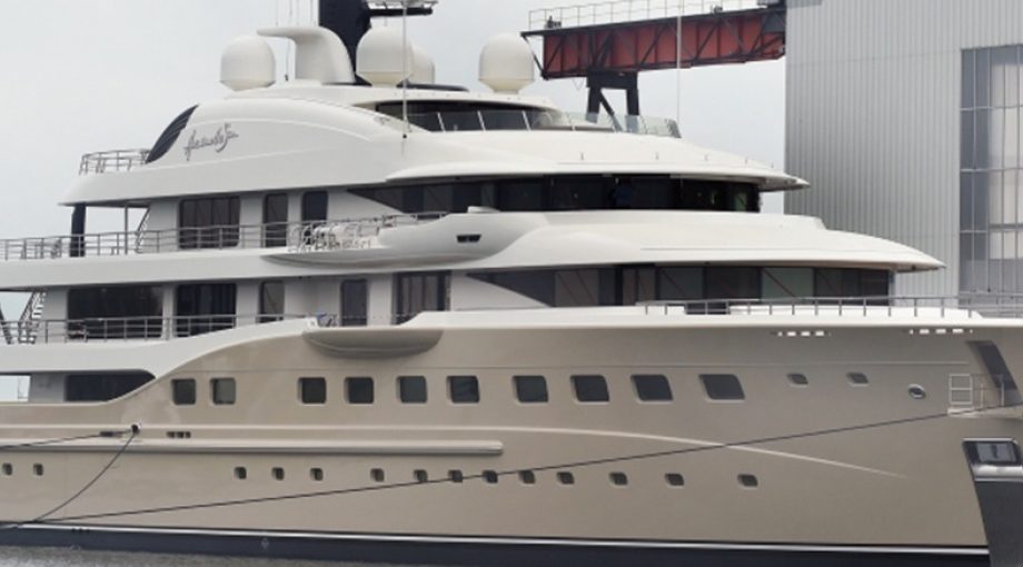 Amels bouwt grootste schip ooit Ruben Oreel
