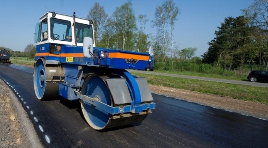 Asfalteren Lenneke Lingmont stock