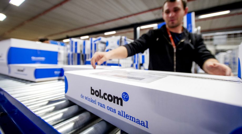 Bolcom grotere baas afhandelen bestellingen
