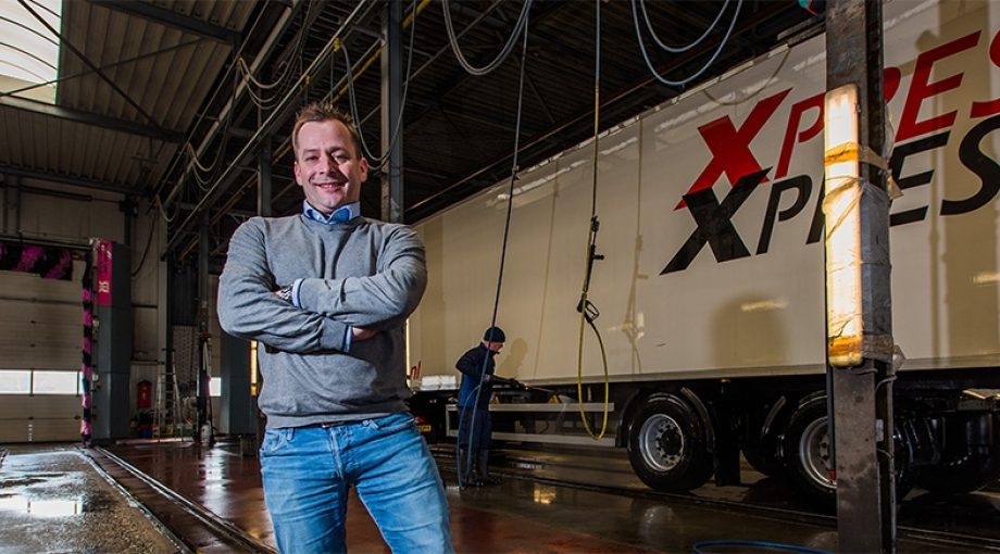 Dennis van Veggel Shell AVJT truckwashbedrijf