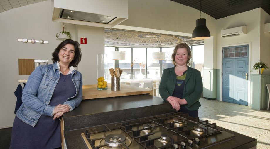 Estrea van Liere en Regine ter Braak Frans Nikkels