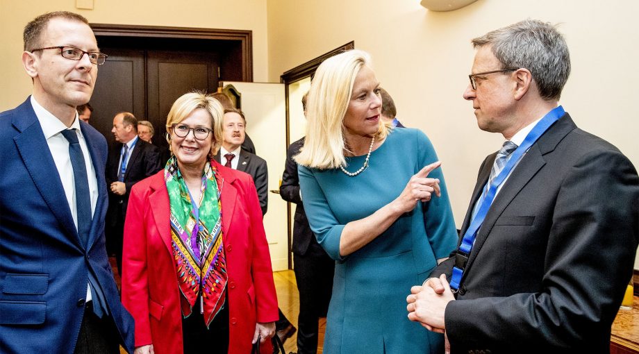 Familiebedrijven buitenland succes Kaag onderzoek