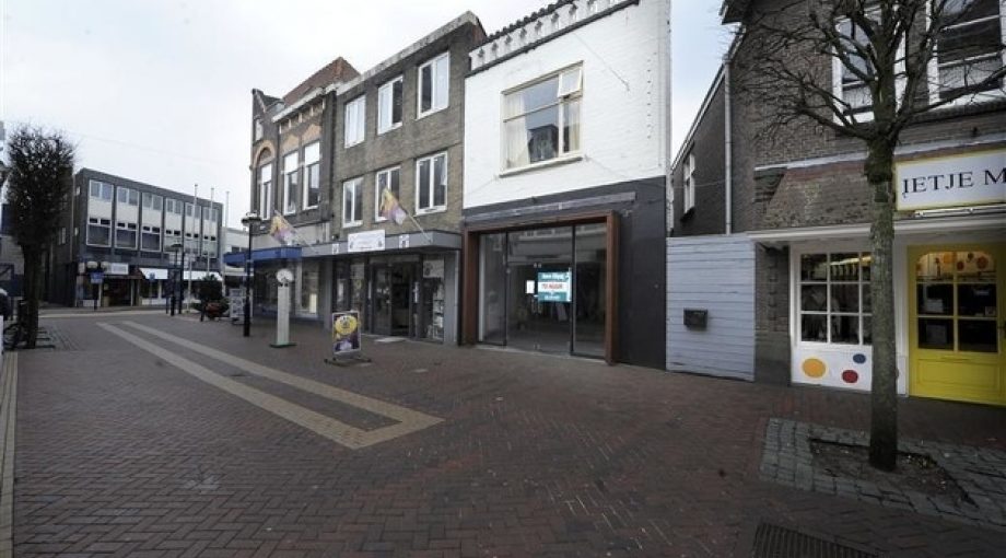 Grotestraat Almelo Annina Romita
