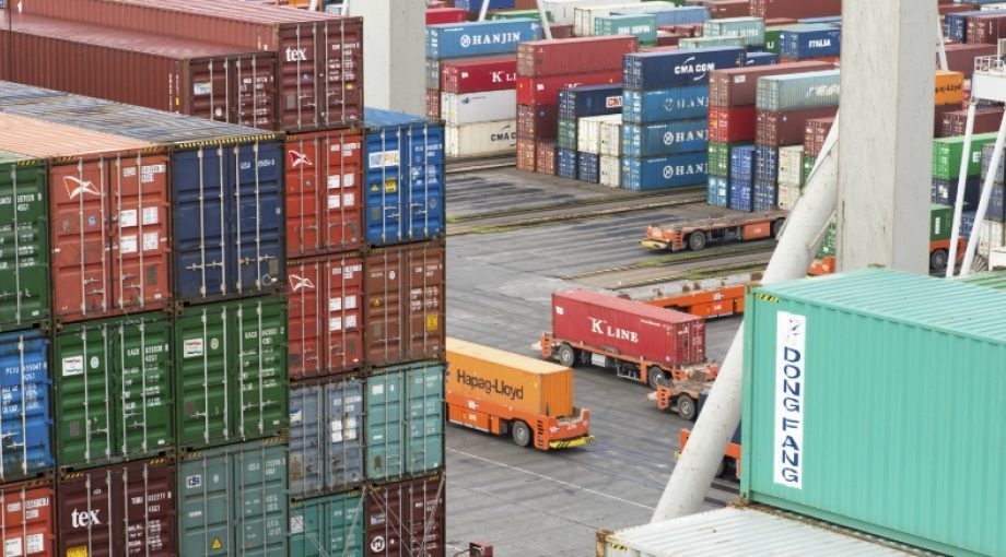 Haven Rotterdam vrachtcontainers