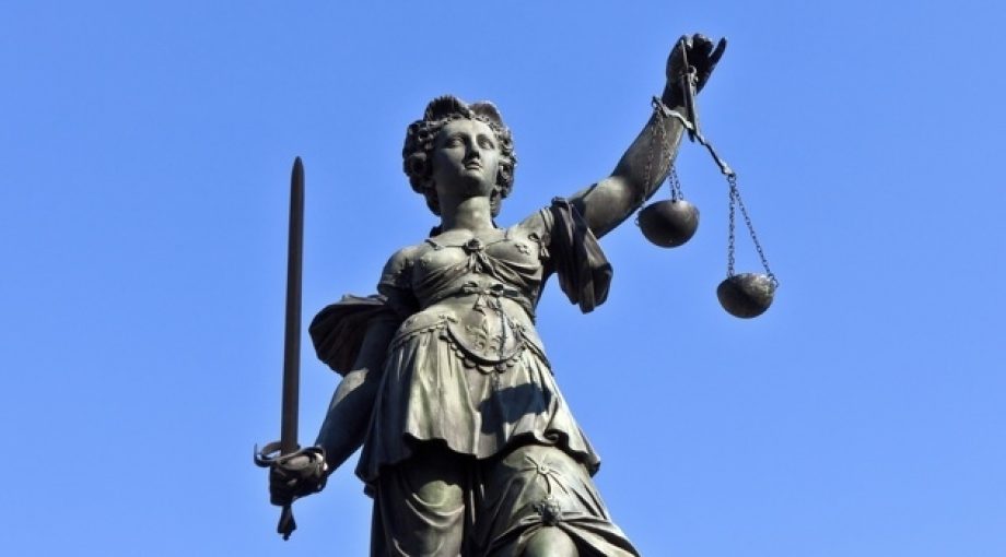 Justitia Thinkstock