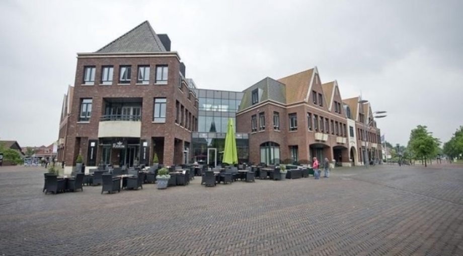 Linde Vrouwkartonnage Emiel Muijderman